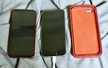 iPhone13miniとiPhone SE.jpeg